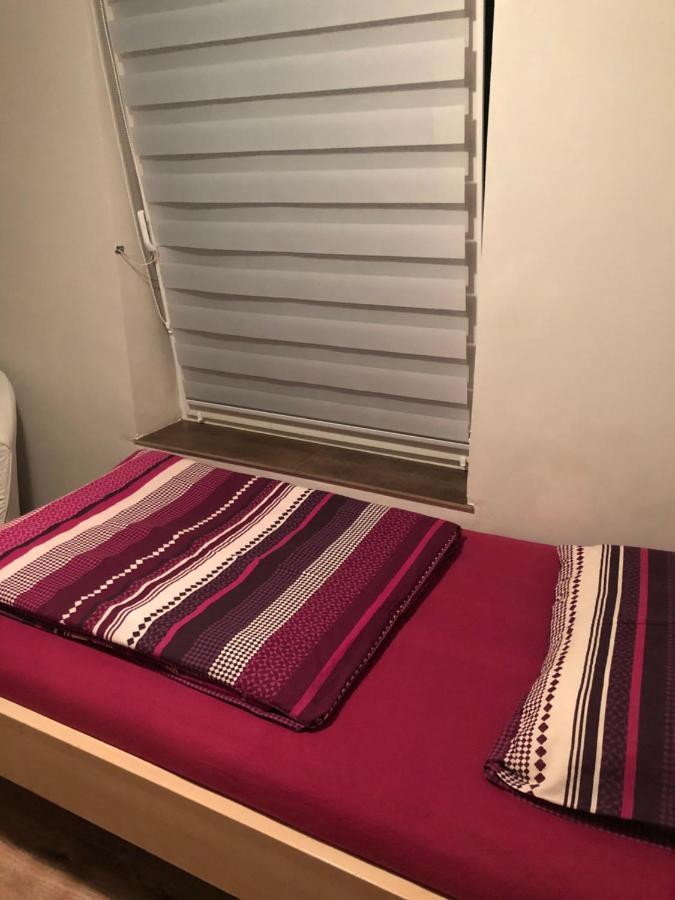 Tanie Pokoje Blisko Lotniska Poznań Kültér fotó